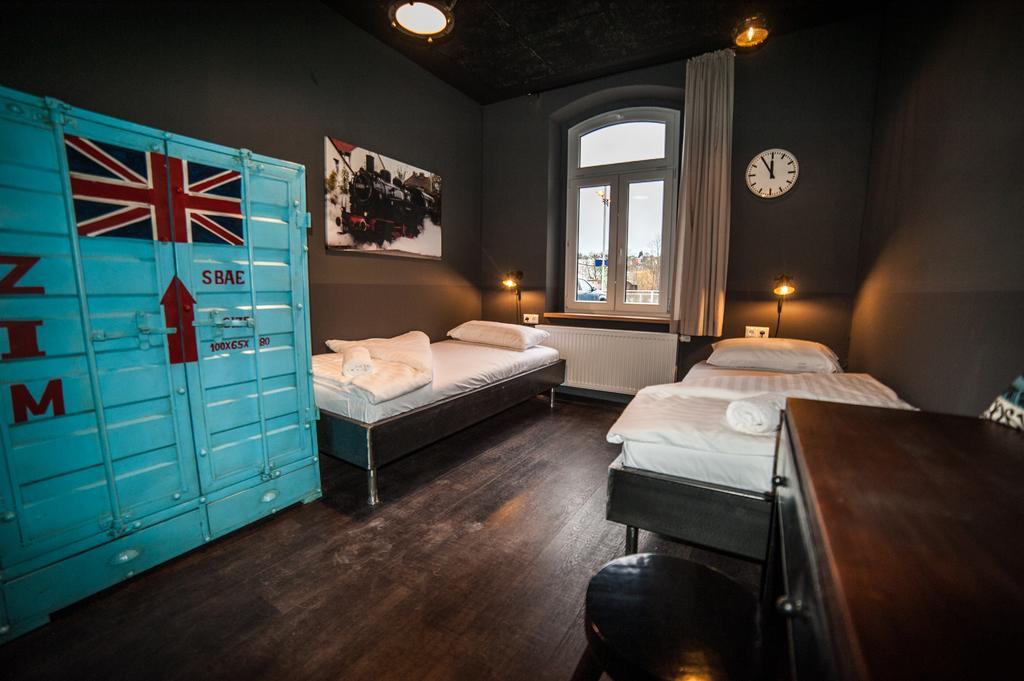 Hostel Am Bahnhof Suhl Dış mekan fotoğraf